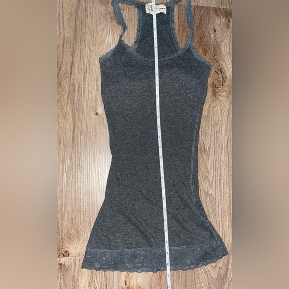 Urban Behavior Dark gray tank with lace trim on top and bottom. Size S - Picture 4 of 5